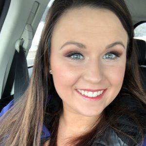 Meet your Posher, Michaella